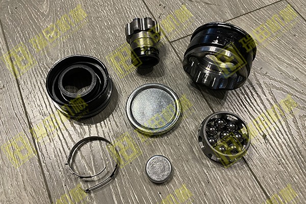 SPECIAL INNER CV JOINT 8 HOILES